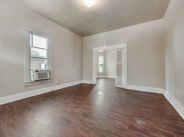 1615 Alston Ave #A, Fort Worth, TX 76104