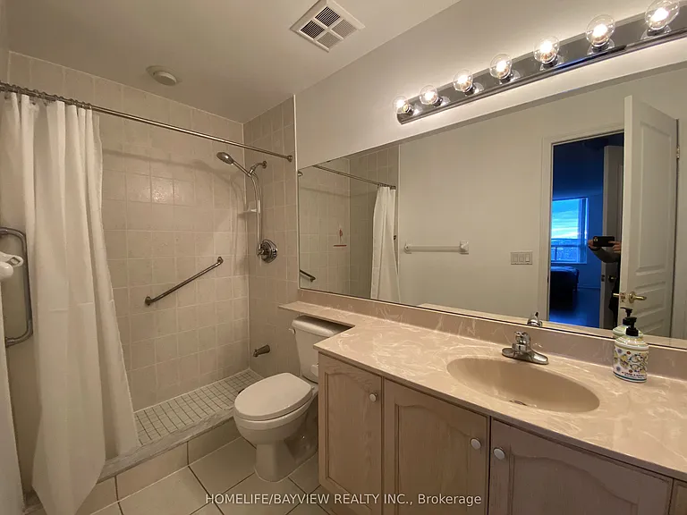 9 Northern Heights Dr #LPH4 — Photo 12