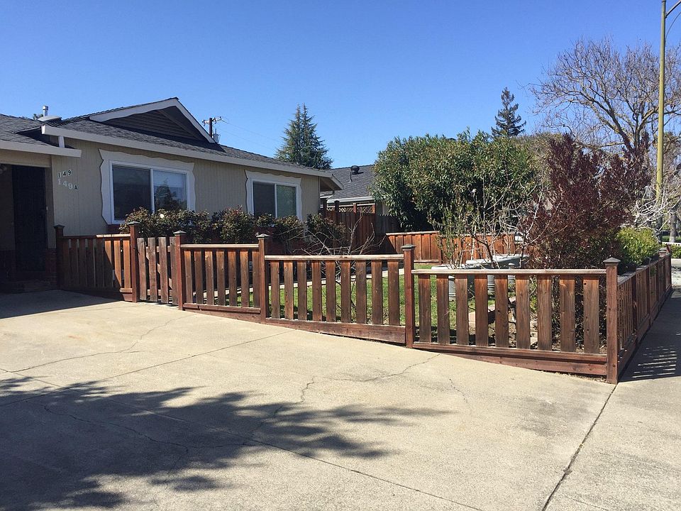 1st image of 149 Kittoe Dr Unit A