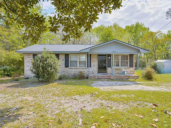 2nd image of 1078 Old Washington Road