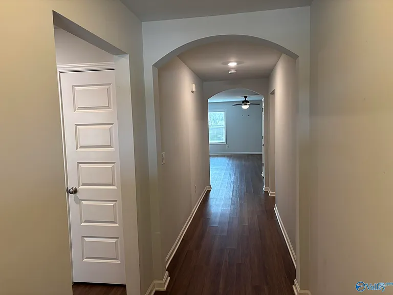 227 Shubert Dr — Photo 24