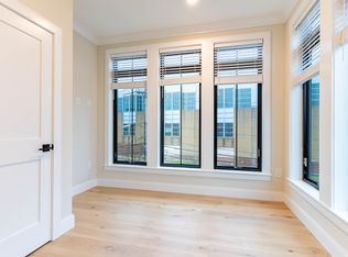 157 Everett St #301, Allston, MA 02134