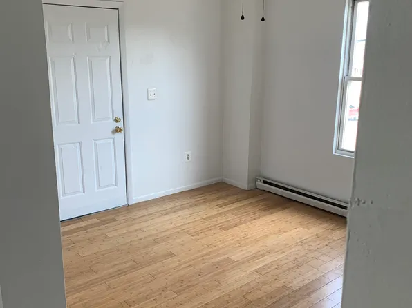 1006 Bowe St APT 3, Richmond, VA 23220