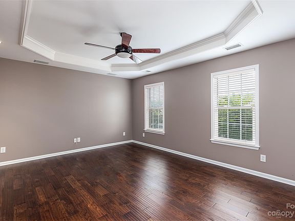 3rd image of 15244 Kessler Dr