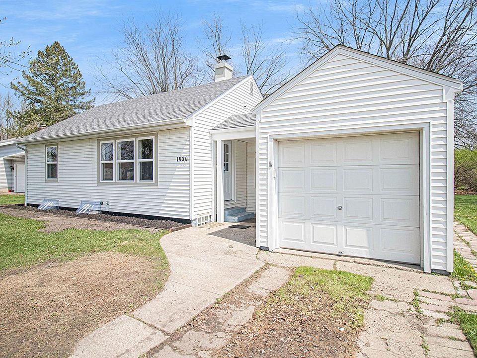 1st image of 1020 Evergreen Ln