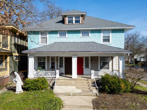 354 College Ave SE, Grand Rapids, MI 49503