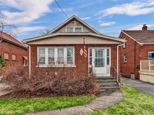 45 Bell Ave, Lackawanna, NY 14218
