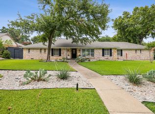 7322 Oakbluff Dr, Dallas, TX 75254