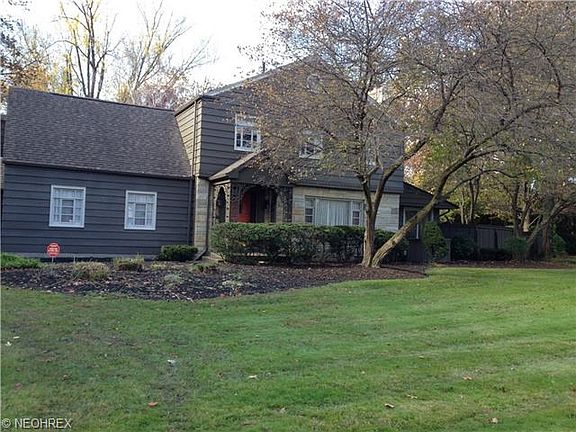 2nd image of 241 Overlook Dr NE