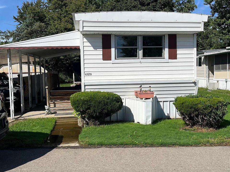 1st image of 43255 Labelle St