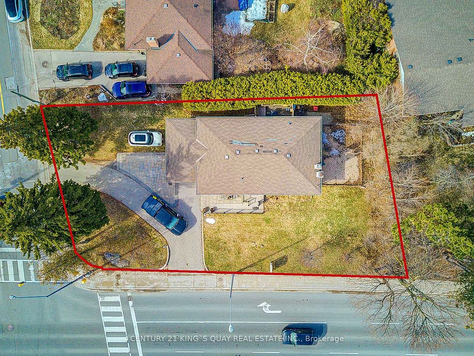 1st image of 256 Church St