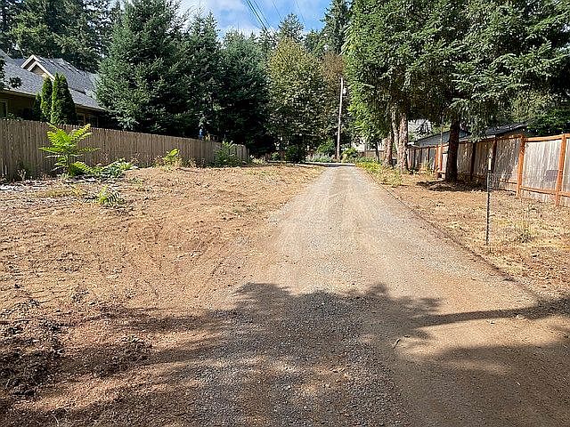 1st image of 5174 Lakeview Blvd