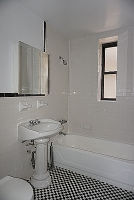 5th image of 699 Ocean Ave APT 1F