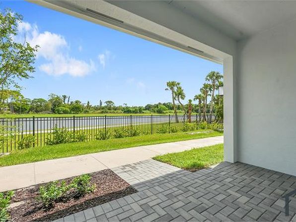 4466 Longwood Lake Sq