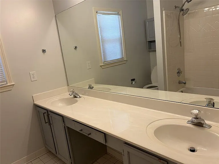3089 Commons Xing — Photo 9