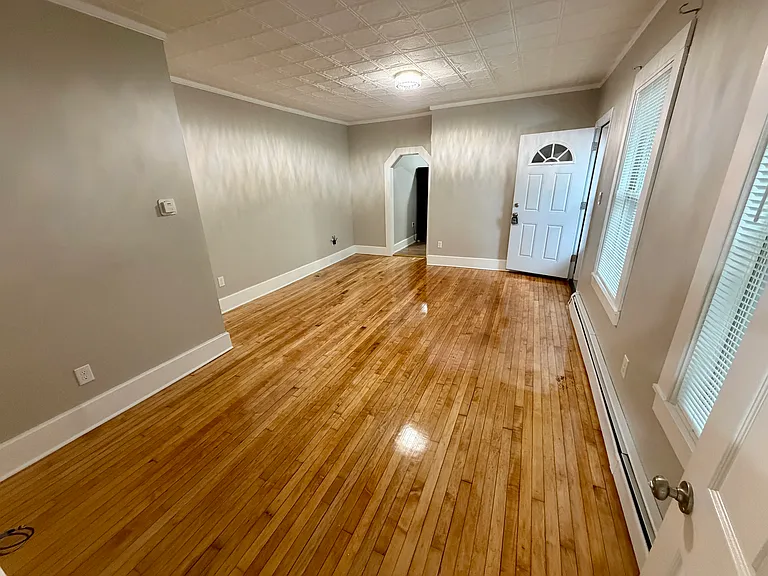 70 Temple St #1 — Photo 13