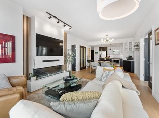 280 Ross Dr #2301, New Westminster, BC V3L 0C2