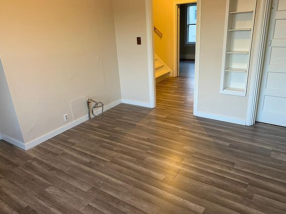 5th image of 149 Santa Clara Ave