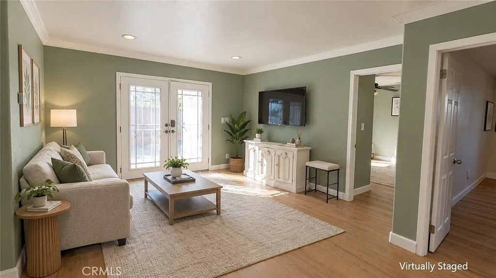 4 bed, 1300 sqft, $3,600 — Photo 3