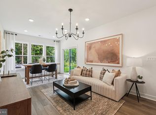 1122 Crested Wood Dr, Laurel, MD 20724