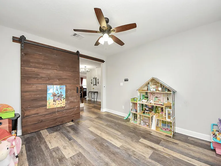 3705 Banbury Ln — Photo 23