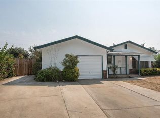 4242 N Kavanagh Ave, Fresno, CA 93705