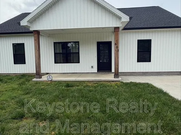 605 Colonette Dr, Hopkinsville, KY 42240