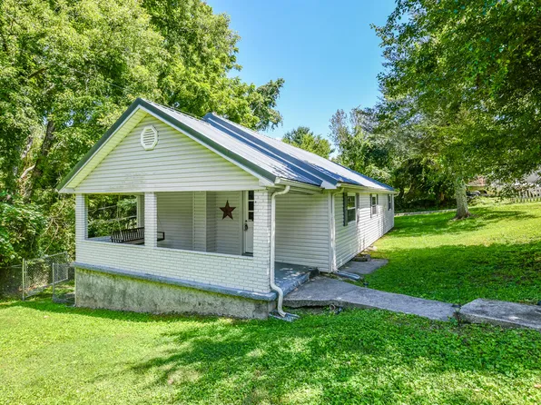 Pinecrest Rd, Jacksboro, TN 37757