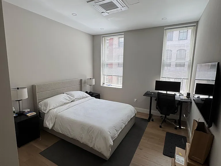 44 Temple Pl #2B — Photo 8