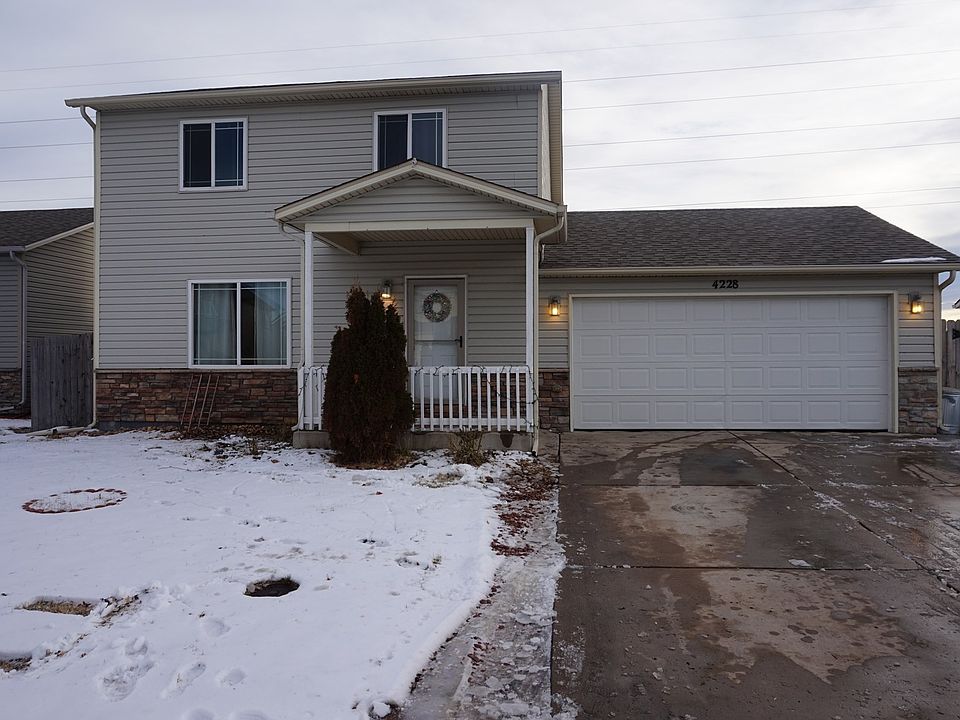 1st image of 4228 31st St