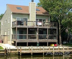 1 Canal View