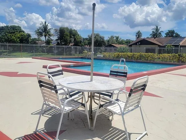 2 bed, 2.0 bath, $2,600 — Photo 4
