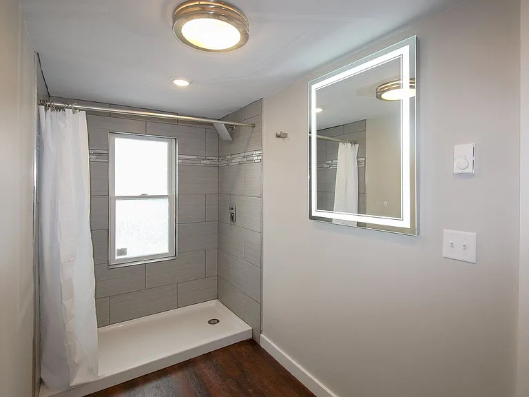 230 Bryant Ave — Photo 119