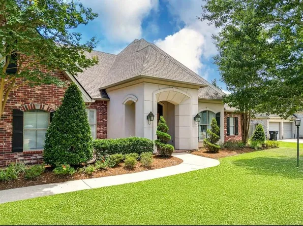 1189 Brook Ct, Mandeville, LA 70448