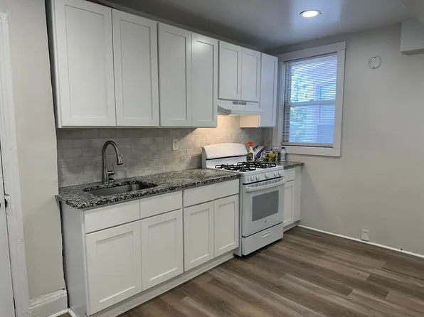 806 W 8th St Unit B, Wilmington, DE 19801