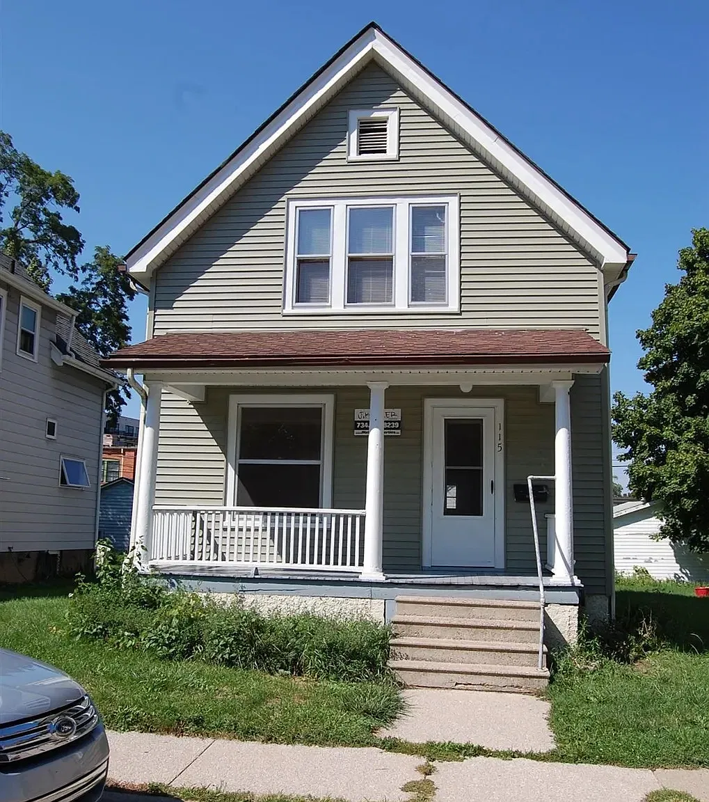 115 Adams - 1 — Photo 1