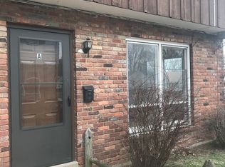 2919 W Ann St APT A, Peoria, IL