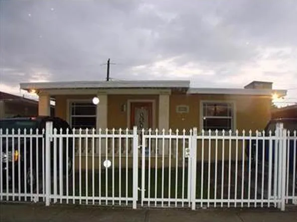 4525 E 8th Ct, Hialeah, FL 33013