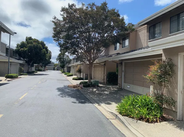 140 Albacore Ln #140, San Mateo, CA 94404
