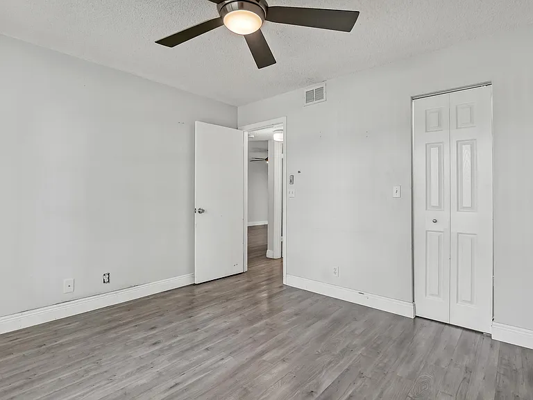 4575 Lucerne Lakes Blvd #103 — Photo 17