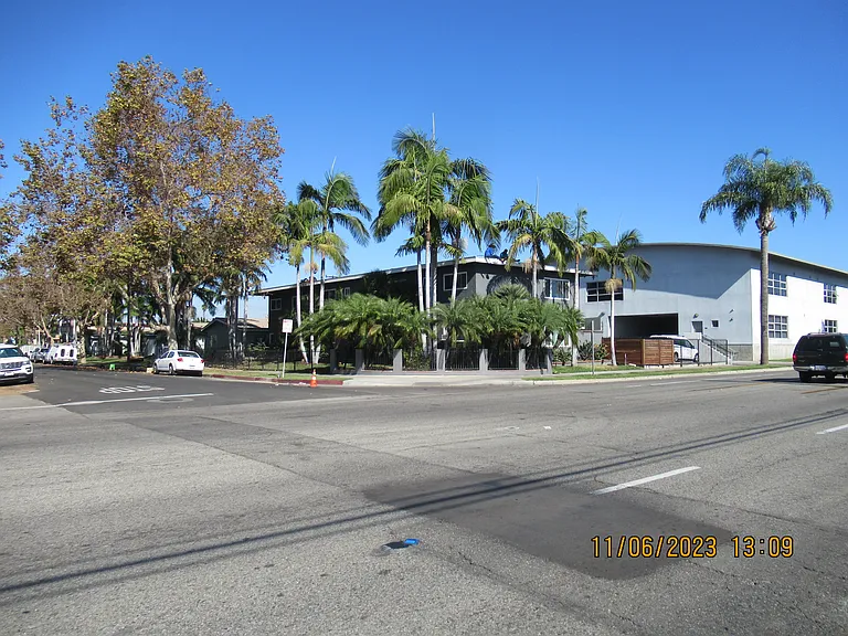 929 S Townsend St — Photo 1