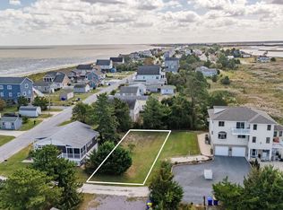 22 Oak Ln, Milton, DE 19968