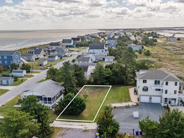 22 Oak Ln, Milton, DE 19968