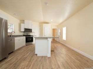 155 Cedar Hill Dr, Bandera, TX 78003