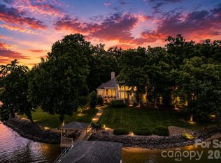 2161 Windy Oaks Rd, Fort Mill, SC 29708