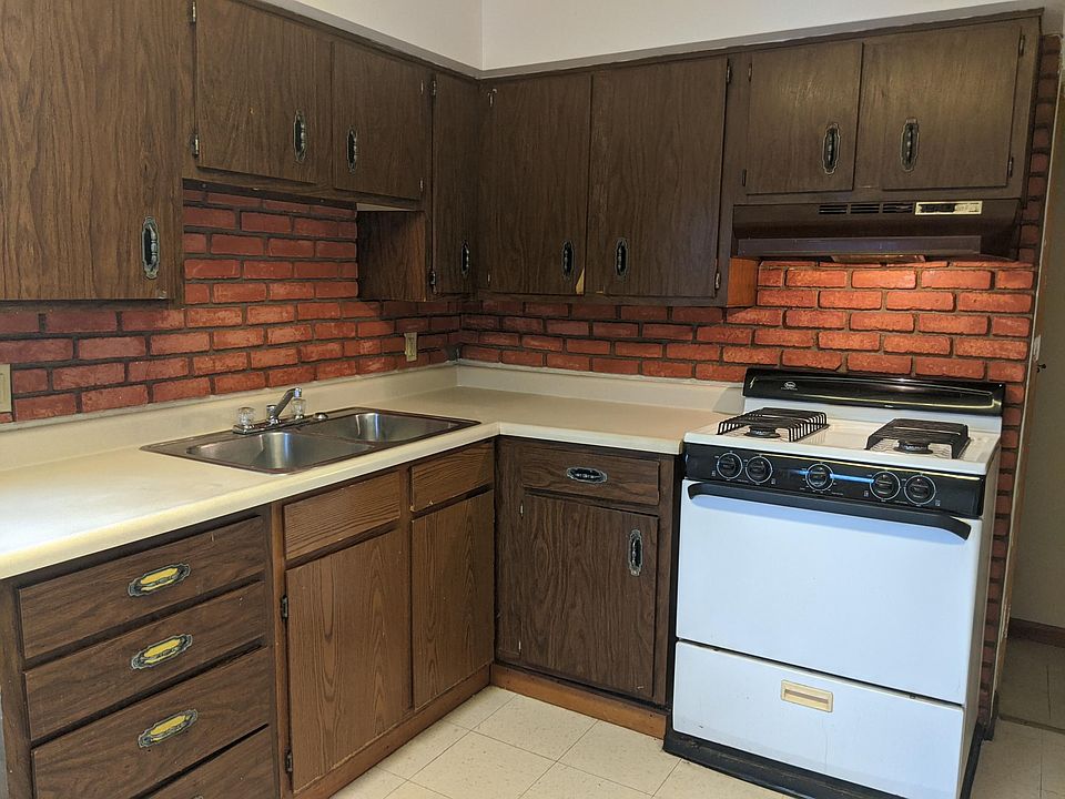 1st image of 25 E Broadway Ave