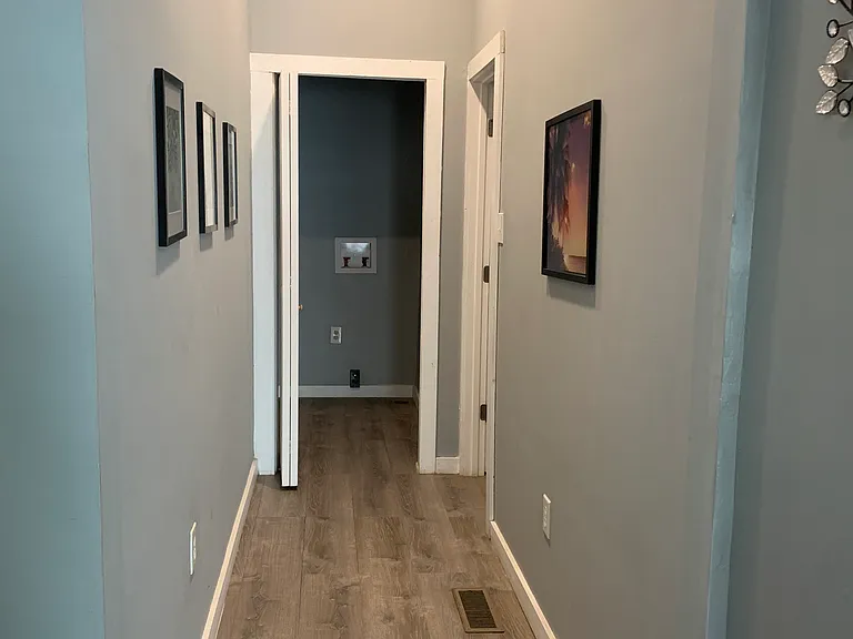 1426 Linden St #B — Photo 8
