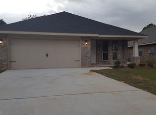 1709 Firefly Ln, Foley, AL 36535