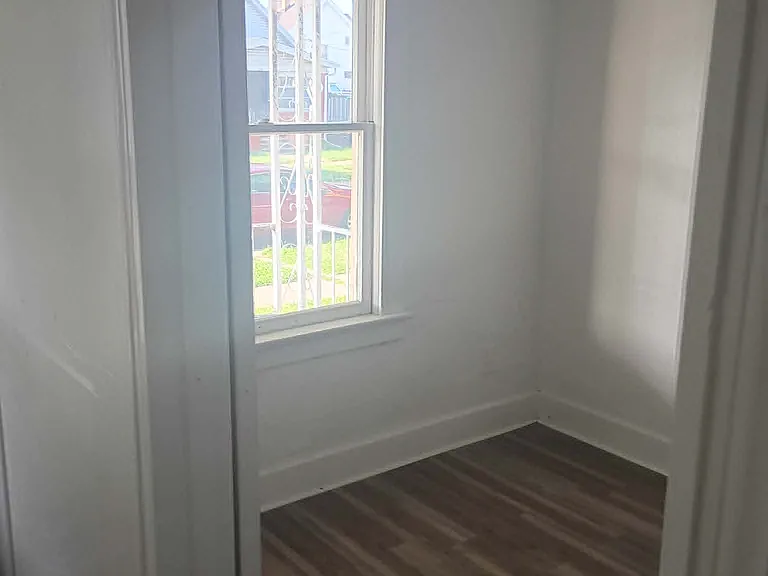 106 E Hudson St — Photo 10