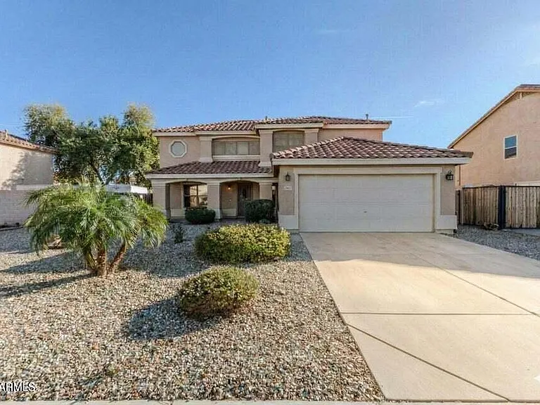 10617 W Daley Ln — Photo 47